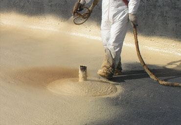What are the benefits to spray foam roofing in Indianapolis?
